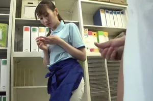 Sáng nào em cũng phải làm 1 nháy rồi mới đi học